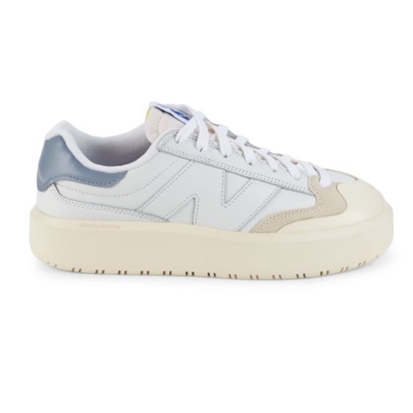 New Balance White and Cream Sneakers - Picture 1 of 12
